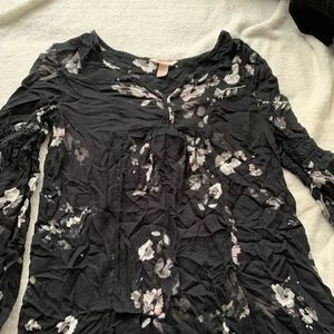 cute flowery fashionable top